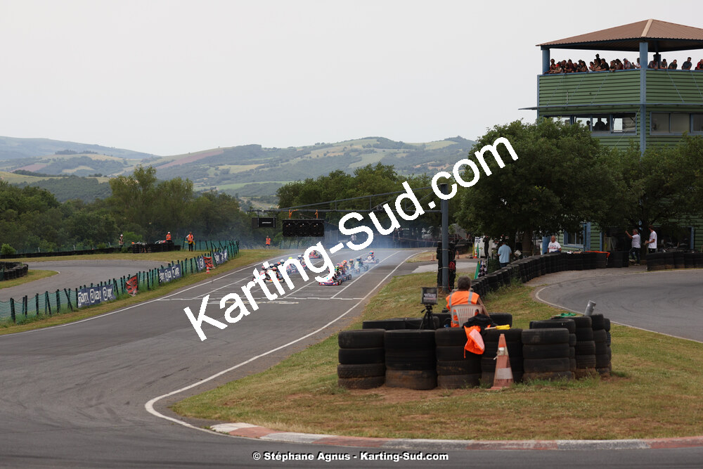 08 & 09/06/2024 : IAME Series France au circuit Karting Plus à Belmont sur Rance (photos Stéphane Agnus) 2024 — karting