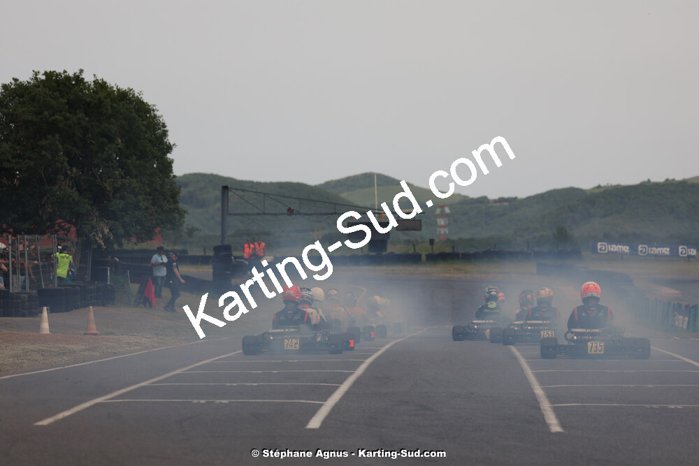 08 & 09/06/2024 : IAME Series France au circuit Karting Plus à Belmont sur Rance (photos Stéphane Agnus) 2024 — karting