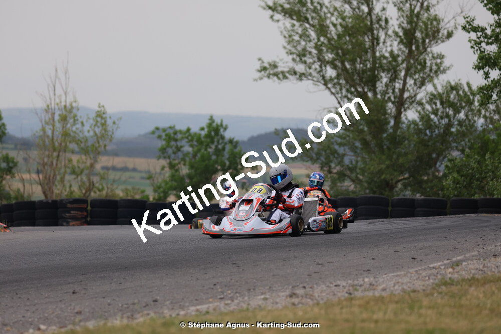 08 & 09/06/2024 : IAME Series France au circuit Karting Plus à Belmont sur Rance (photos Stéphane Agnus) 2024 — karting