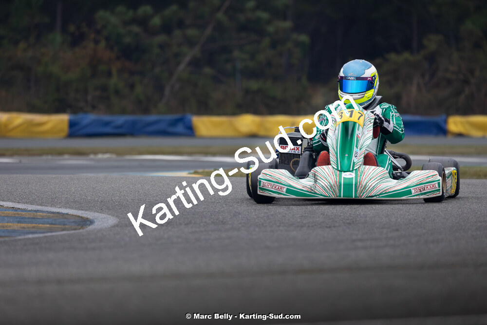 KS-171124-0242.jpg
