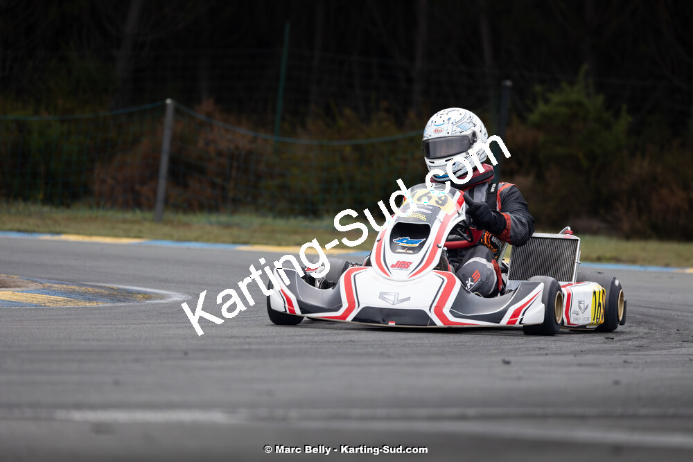 KS-171124-0325.jpg