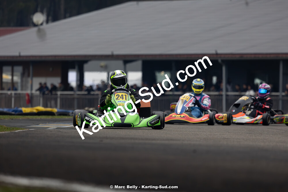KS-171124-0366.jpg
