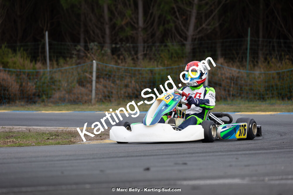 KS-171124-0808.jpg