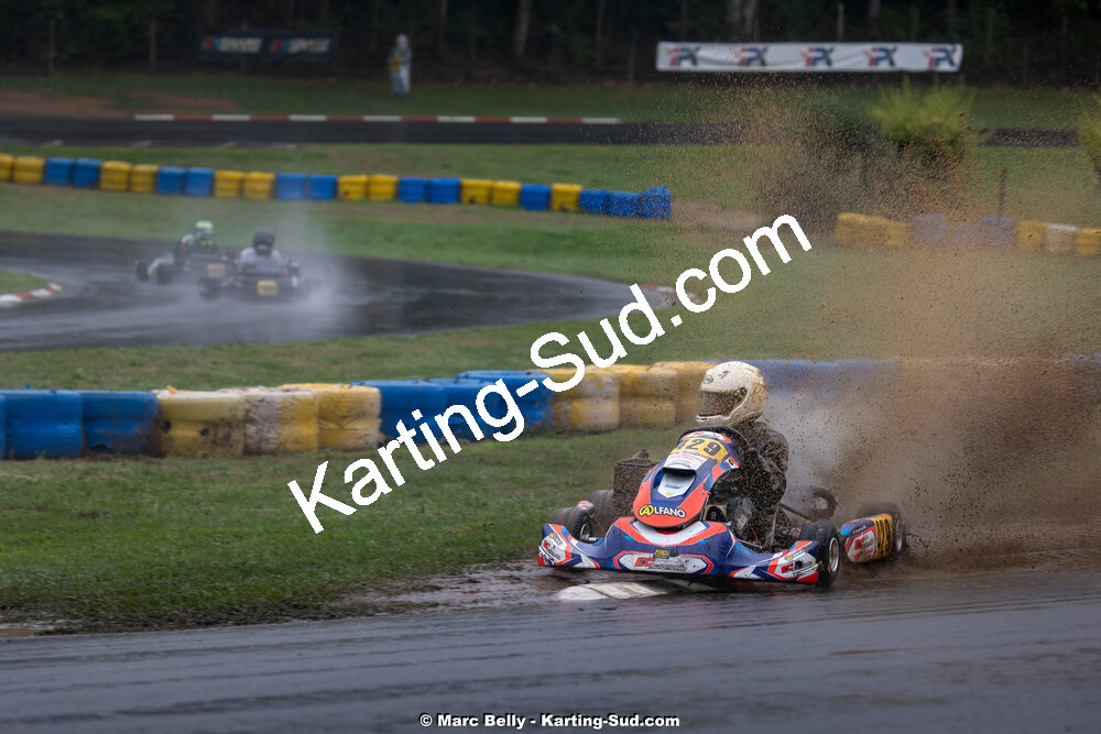 KS-140925-0841.jpg