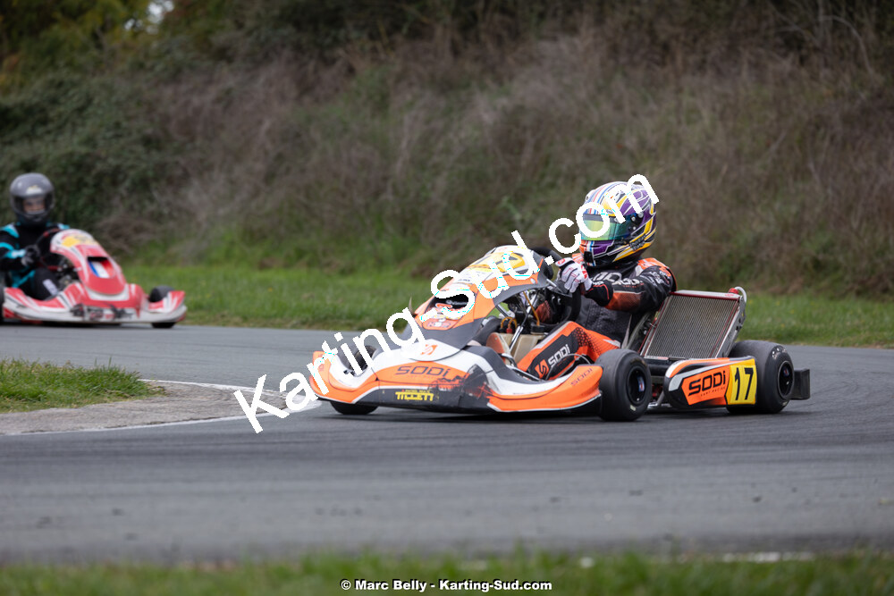 KS-191025-0869.jpg