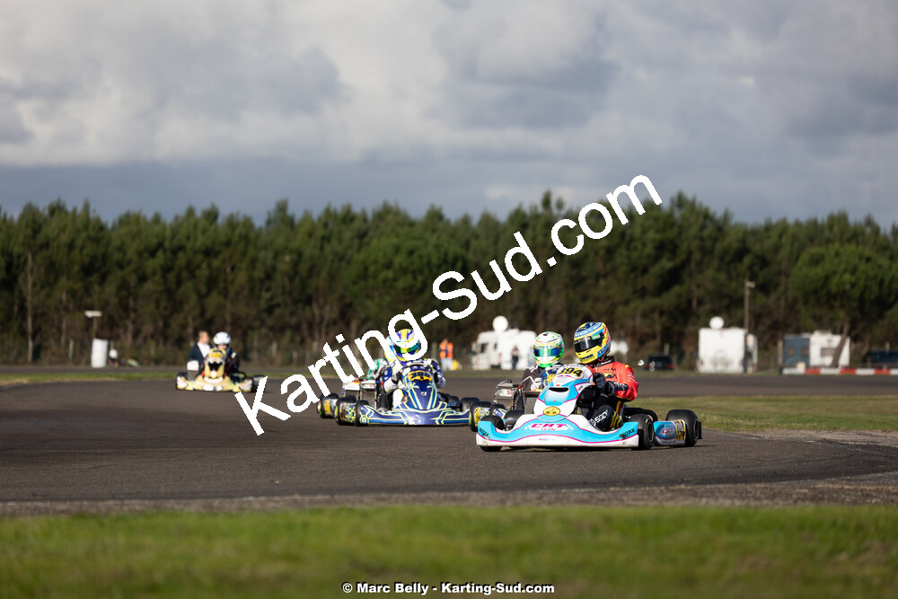 KS-161125-0472.jpg