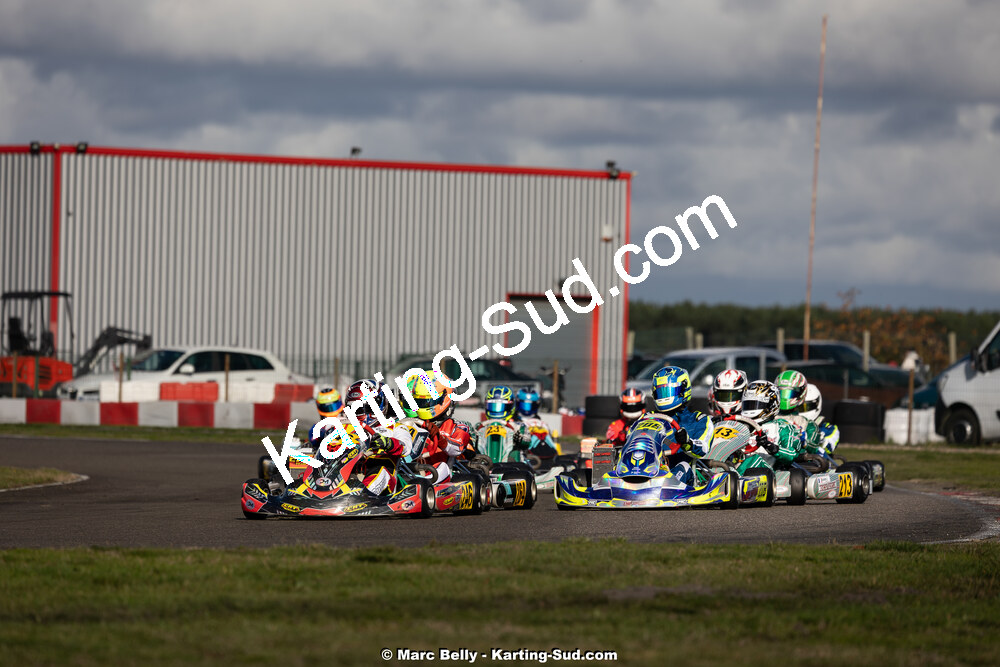 KS-161125-0562.jpg