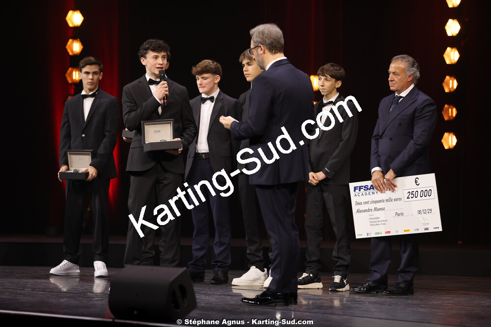 18/12/2025 : Soirée des Trophées du Sport Automobile de la FFSA (photos Stéphane Agnus) 2025 — karting