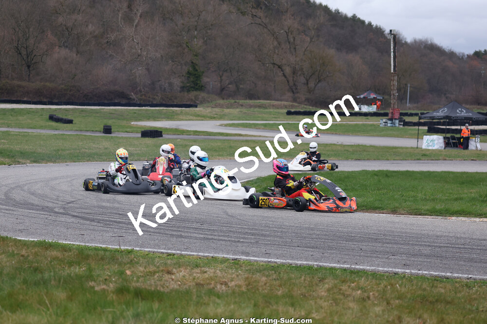 Sénior — 28/02 & 01/03/2026 : 1ère manche du Championnat du Sud 2026 à Aigues-Vives (photos Stéphane Agnus) 2026 — karting