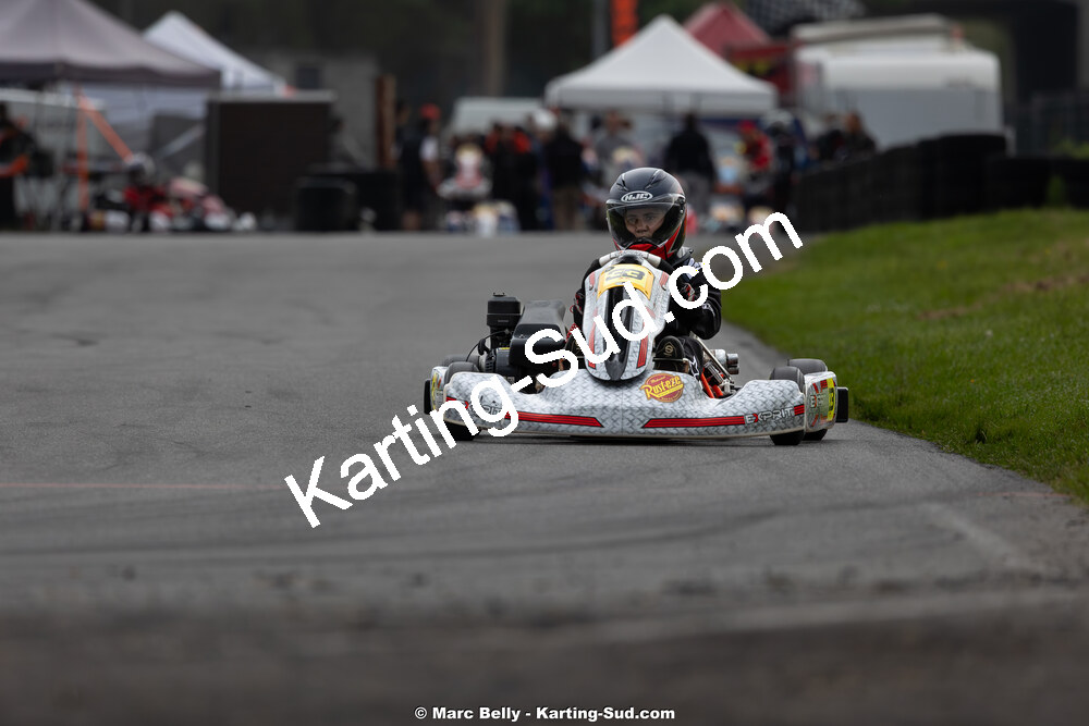 KS-190426-0040.jpg