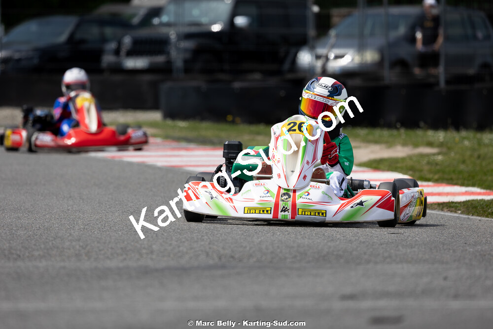 KS-190426-0756.jpg