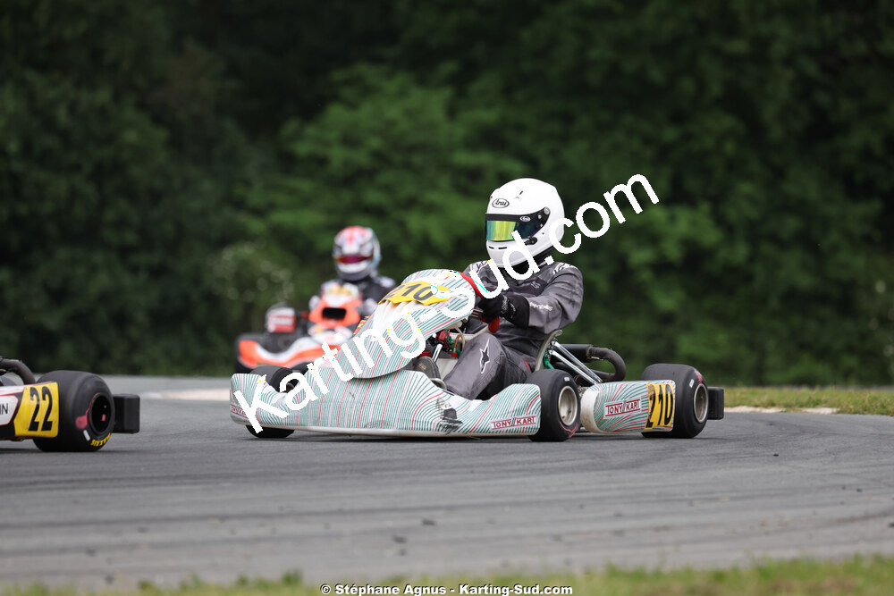 Arthur CHEVALIER — 10/05/2026 : 3ème manche du Trophée Ufolep Kart Nouvelle Aquitaine à Saint-Genis-de-Saintonge (photos Stéphane Agnus) 2026 — karting