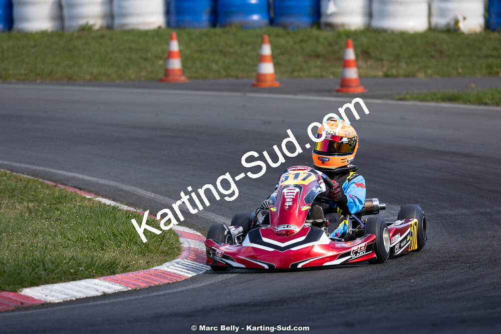 KS-160526-0077.jpg