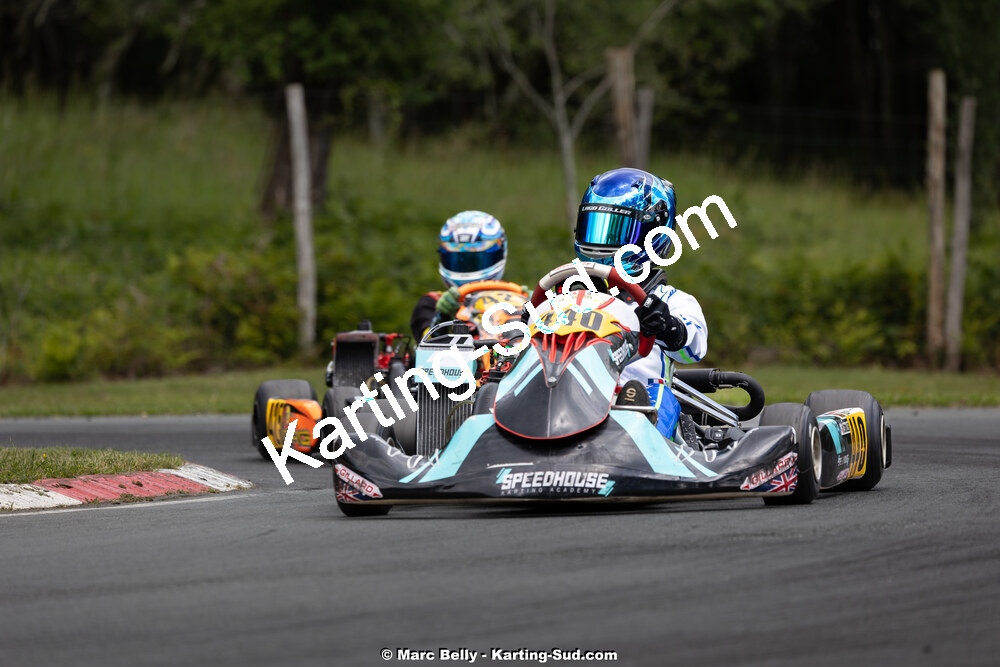 KS-160526-0322.jpg