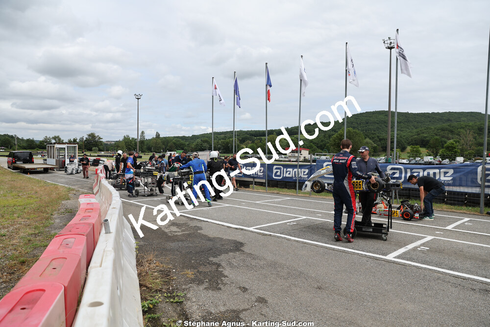 05-07/06/2026 : IAME Series France Round 2 à Aigues-Vives (Photos Stéphane Agnus) 2026 — karting