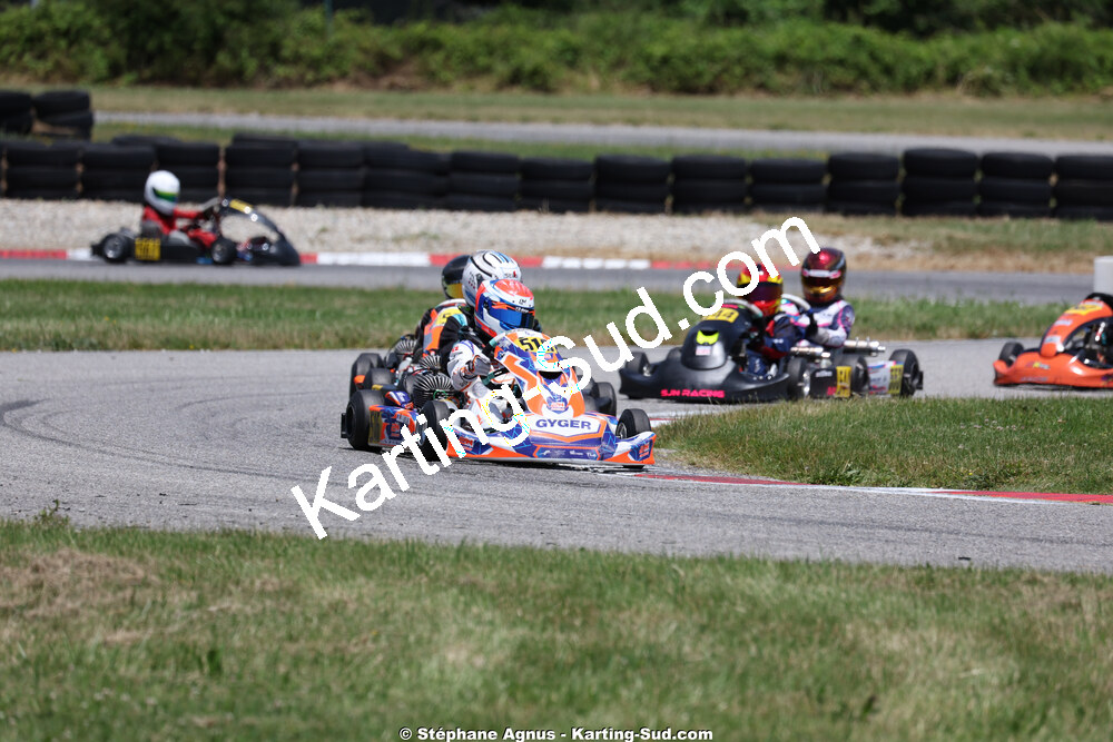 KS-2J4A8805-2.jpg