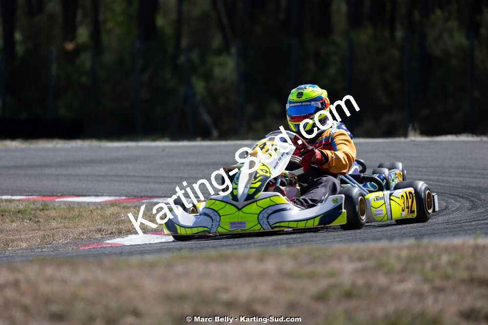 KS-200926-0706.jpg