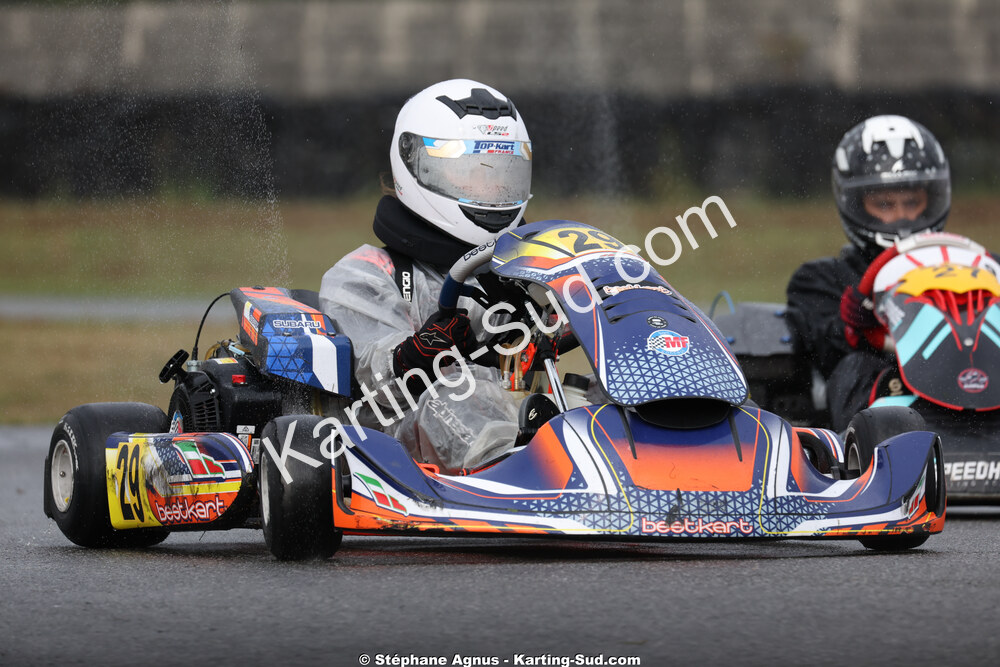 Leana FEVRES — 04/10/2026 : 5ème manche du Trophée Ufolep Karting Nouvelle Aquitaine à Lescar (Photos Stéphane Agnus) 2026 — karting