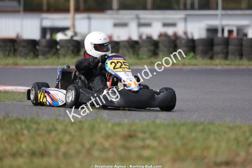 Enzo VILLARD — 04/10/2026 : 5ème manche du Trophée Ufolep Karting Nouvelle Aquitaine à Lescar (Photos Stéphane Agnus) 2026 — karting