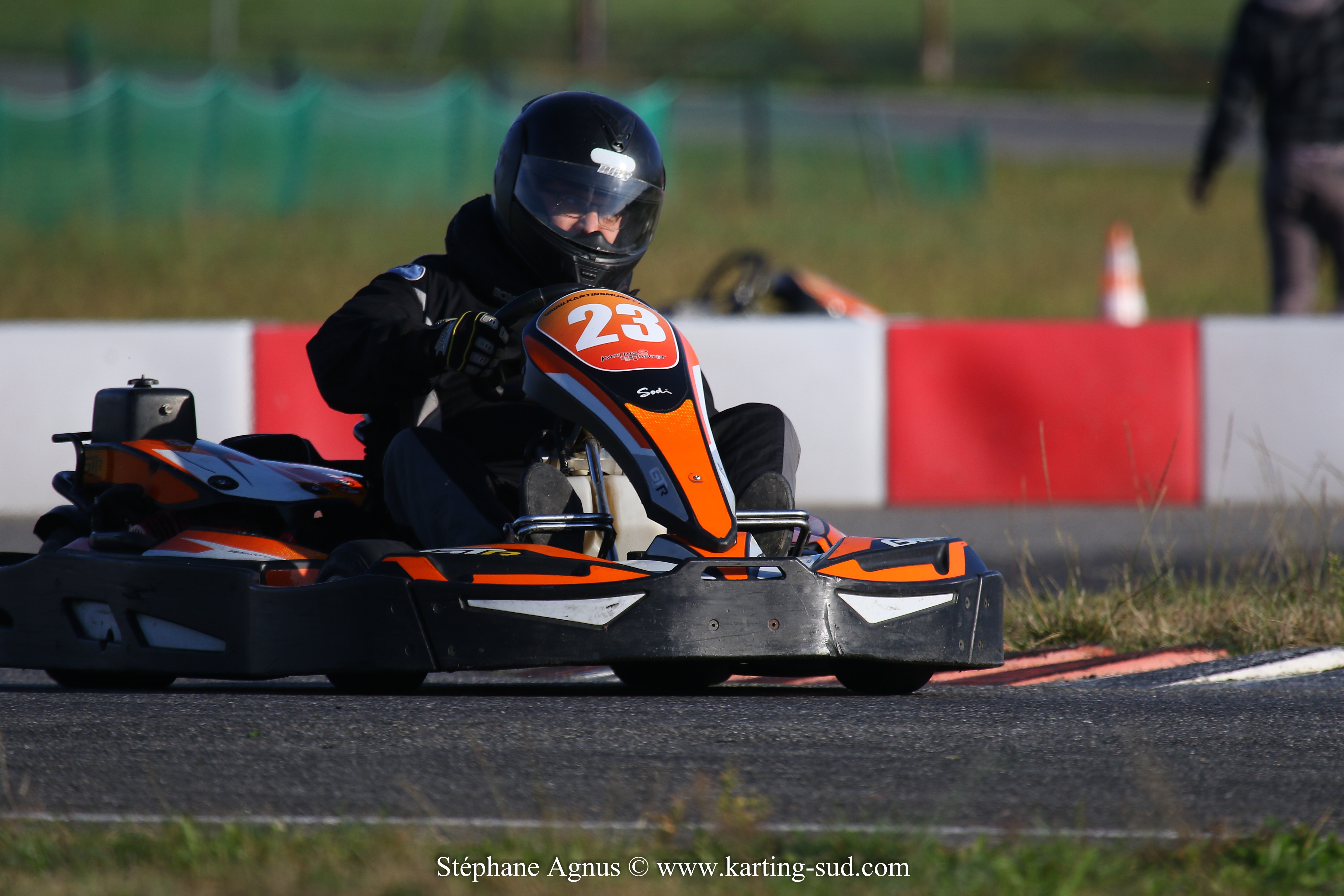 04/11/2018 : Endurance Loisir 4T Razbitumes à Karting 2 Muret (Photos Stéphane Agnus) — karting