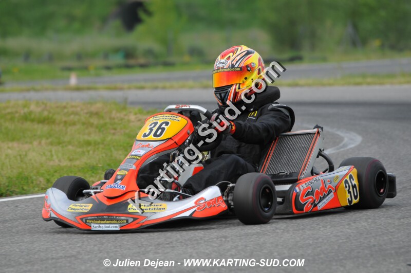 DSC_3008.JPG