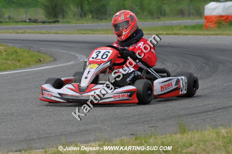 DSC_3040.JPG