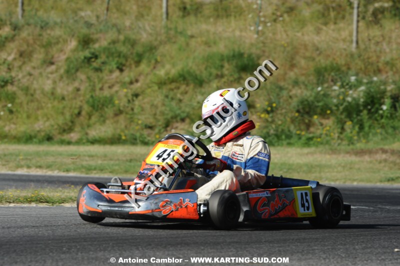 DSC_3200.JPG