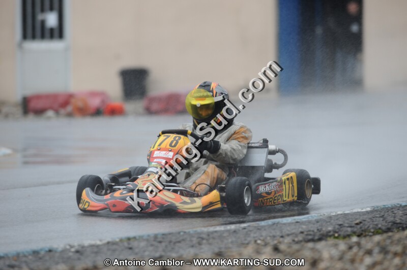 DSC_9050.JPG