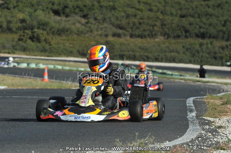 DSC_3200.JPG
