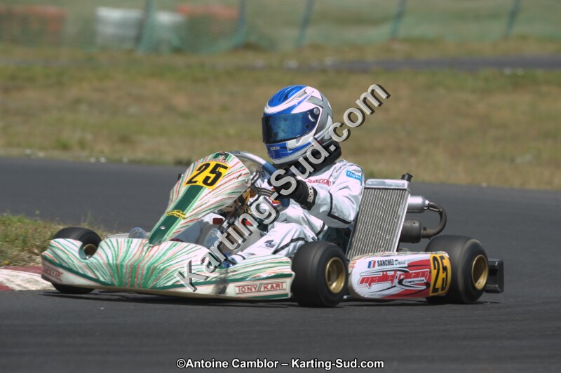 DSC_9037.jpg