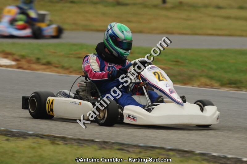 DSC_9813.jpg