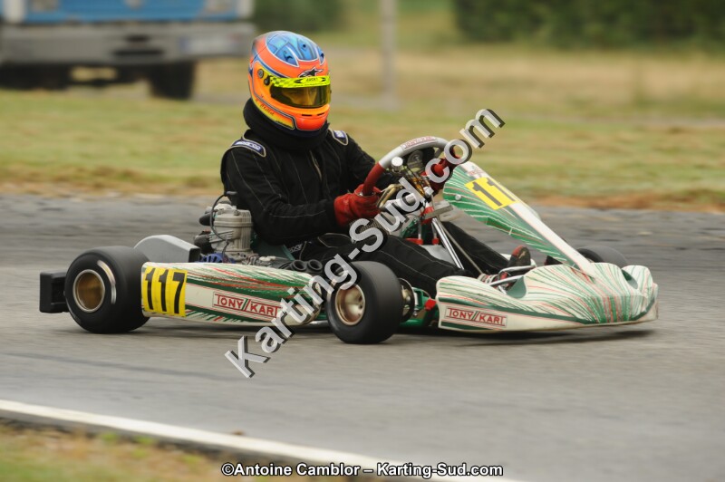 DSC_9868.jpg