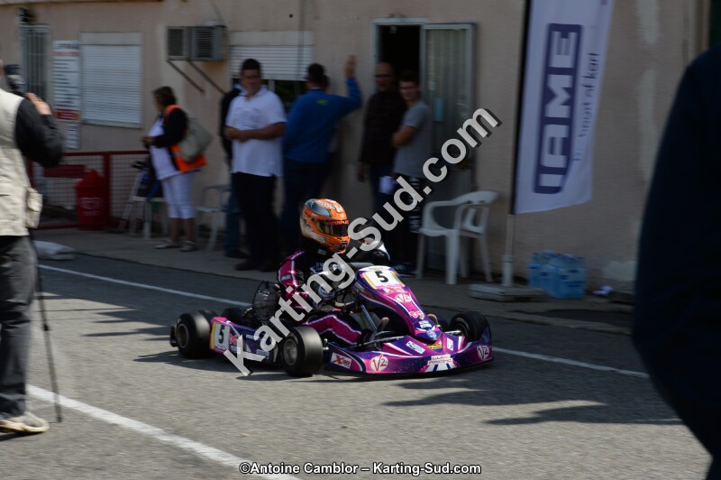 DSC_9880.jpg