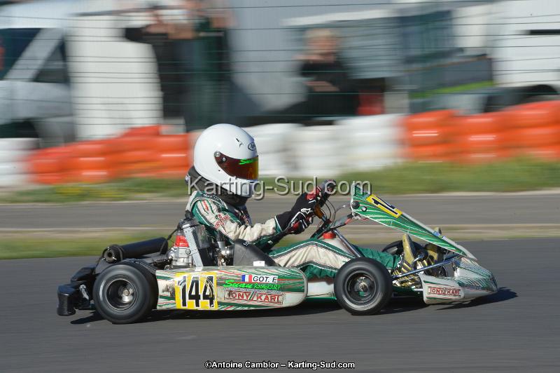 DSC_1050.jpg