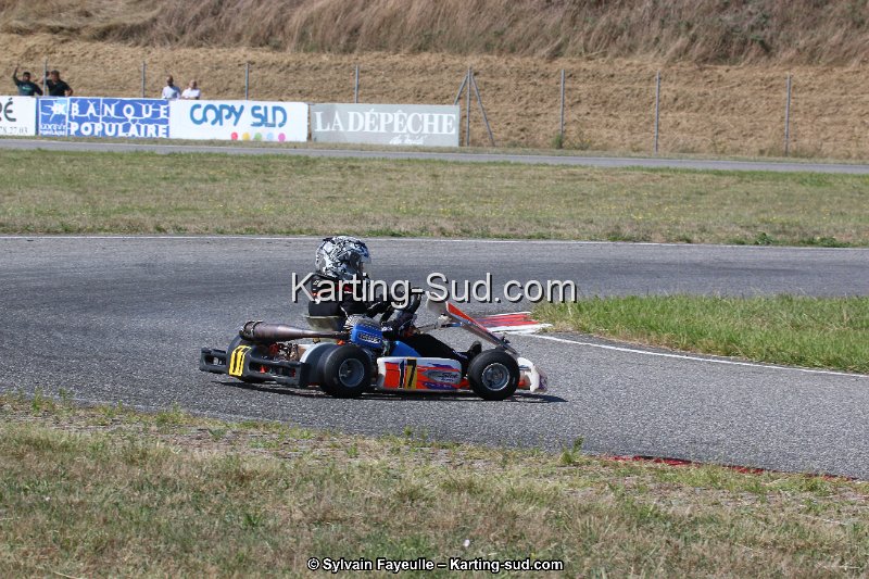 IMG_9869.JPG
