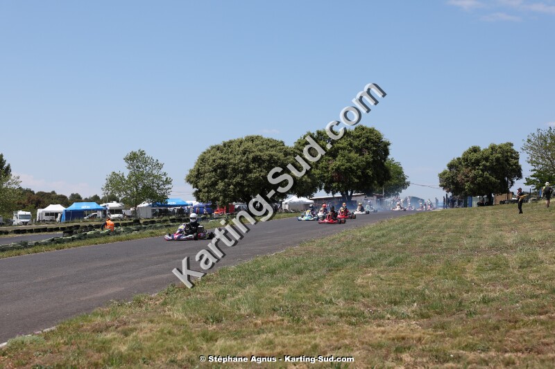 KS-2J4A2014.jpg