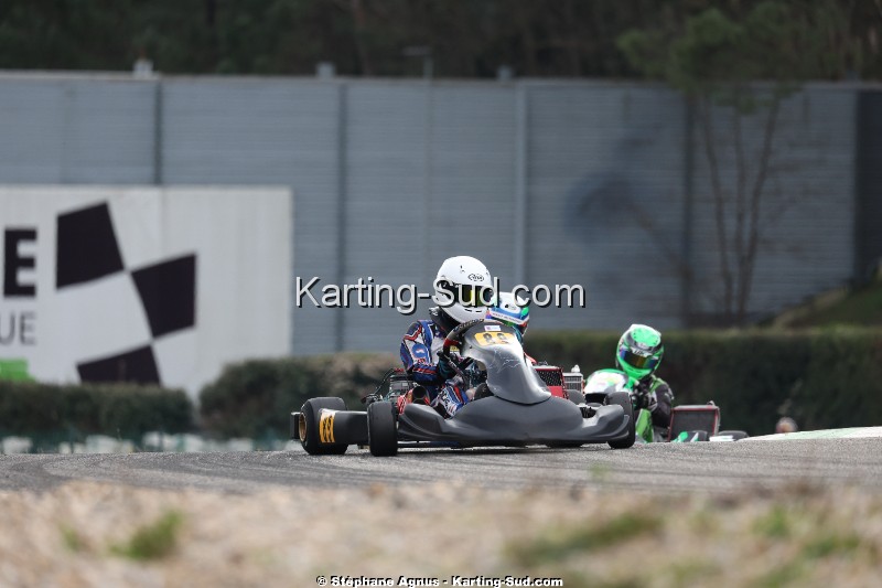 KS-2J4A2011.jpg