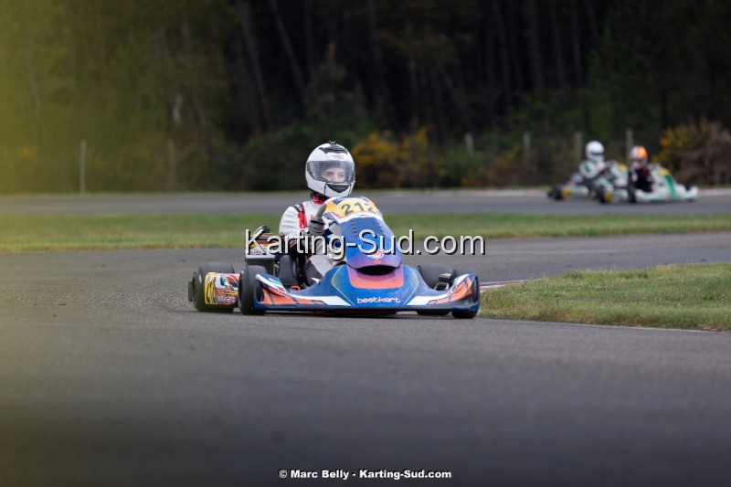 KS-120425-0206.jpg