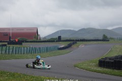 KS-2J4A4504