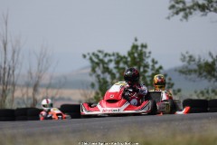 KS-2J4A1184