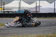 KS-2J4A4740