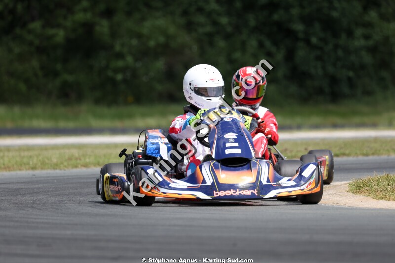 KS-2J4A2016.jpg
