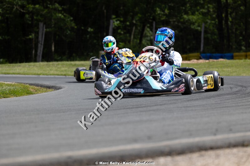 KS-160526-0110.jpg