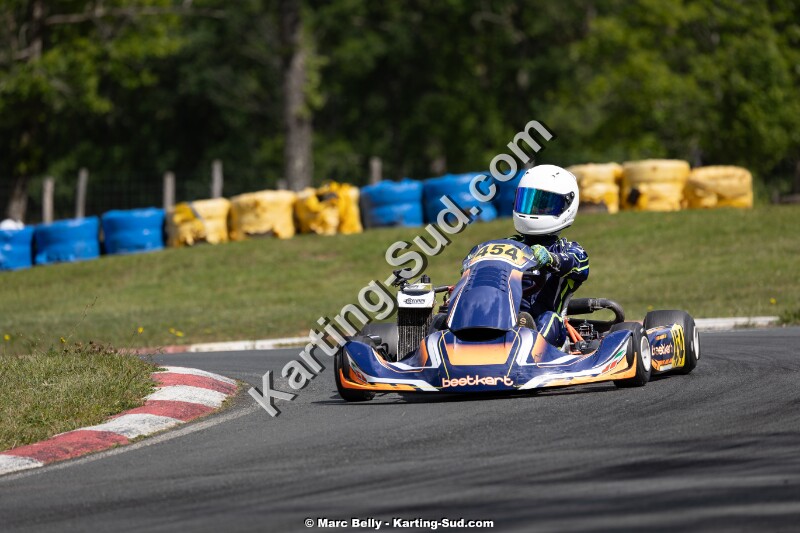 KS-160526-0136.jpg