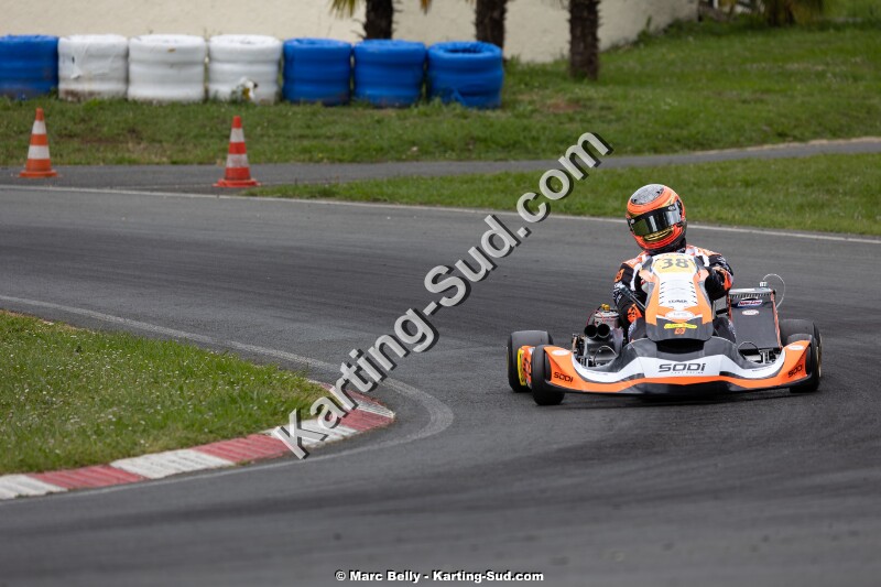 KS-160526-0422.jpg