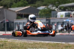KS-2J4A2012.jpg