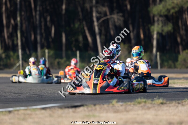 KS-200926-0229.jpg