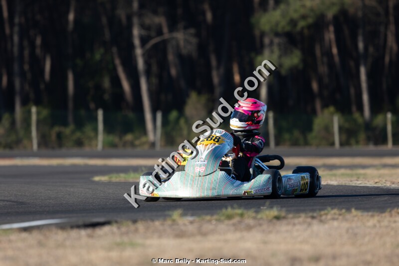 KS-200926-0232.jpg