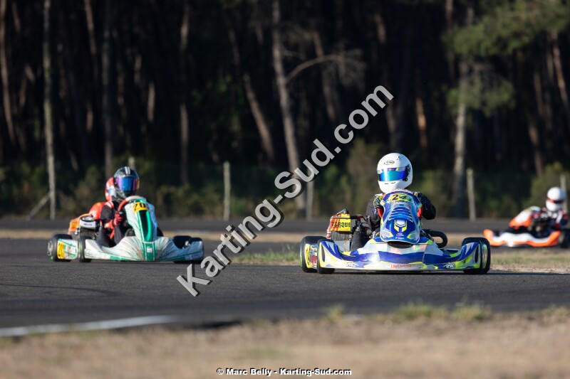 KS-200926-0235.jpg