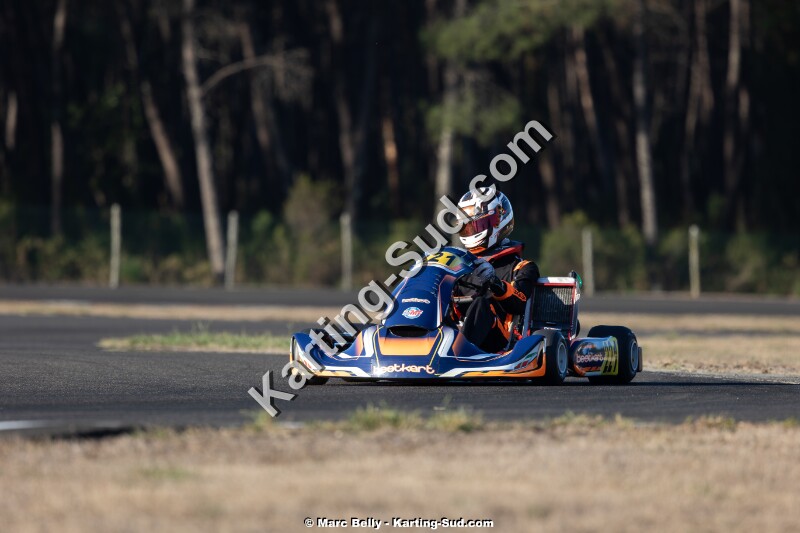 KS-200926-0242.jpg